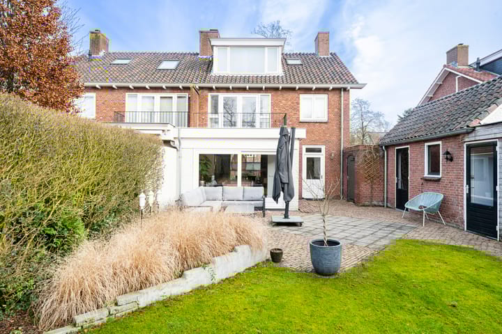 Photo 36 of Burgemeester van Grotenhuisstraat 4