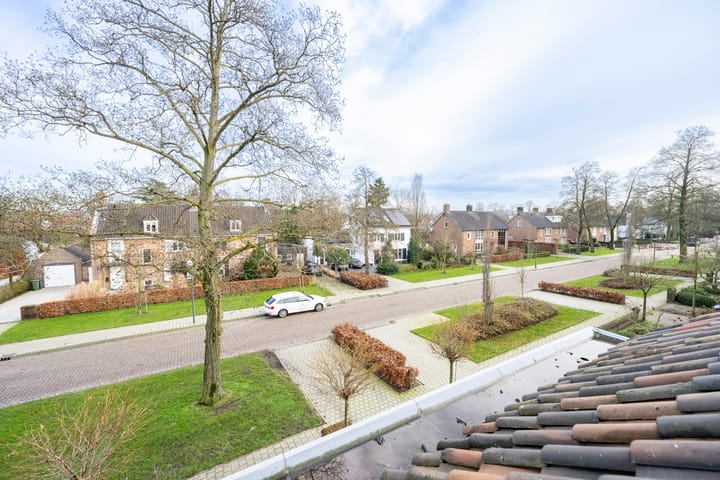 Photo 33 of Burgemeester van Grotenhuisstraat 4