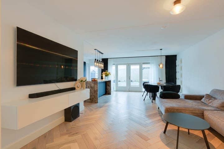 Foto 9 van Den Bommelstraat 7