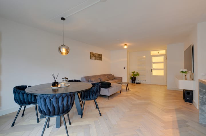 Foto 10 van Den Bommelstraat 7