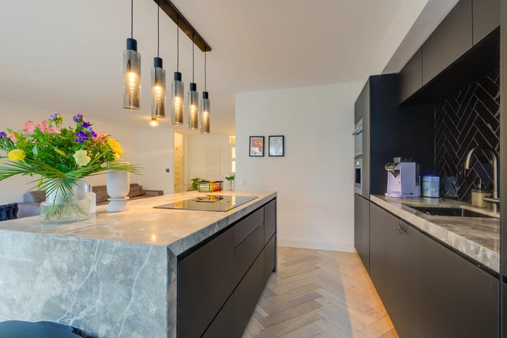 Foto 13 van Den Bommelstraat 7