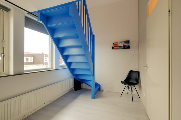 Foto 33 van Den Bommelstraat 7