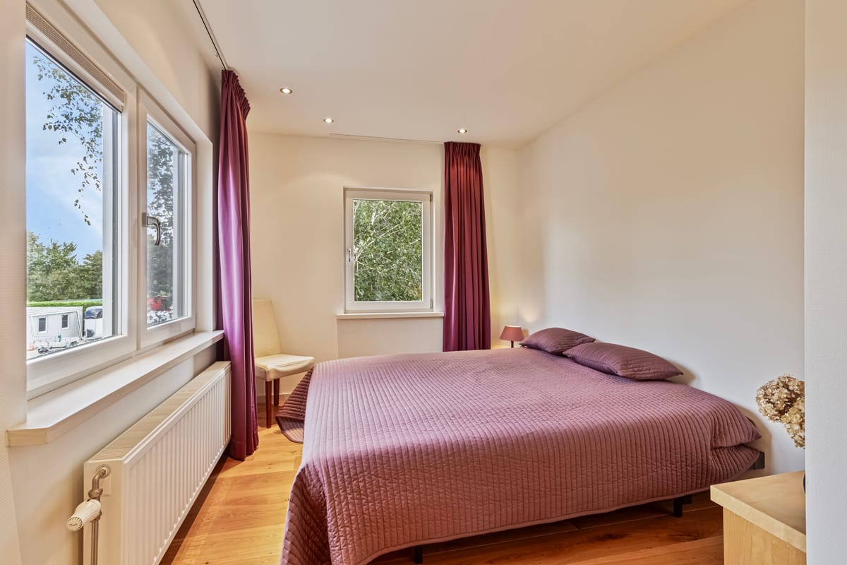 Photo 27 of Miening 37