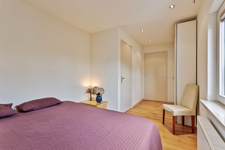 Photo 28 of Miening 37