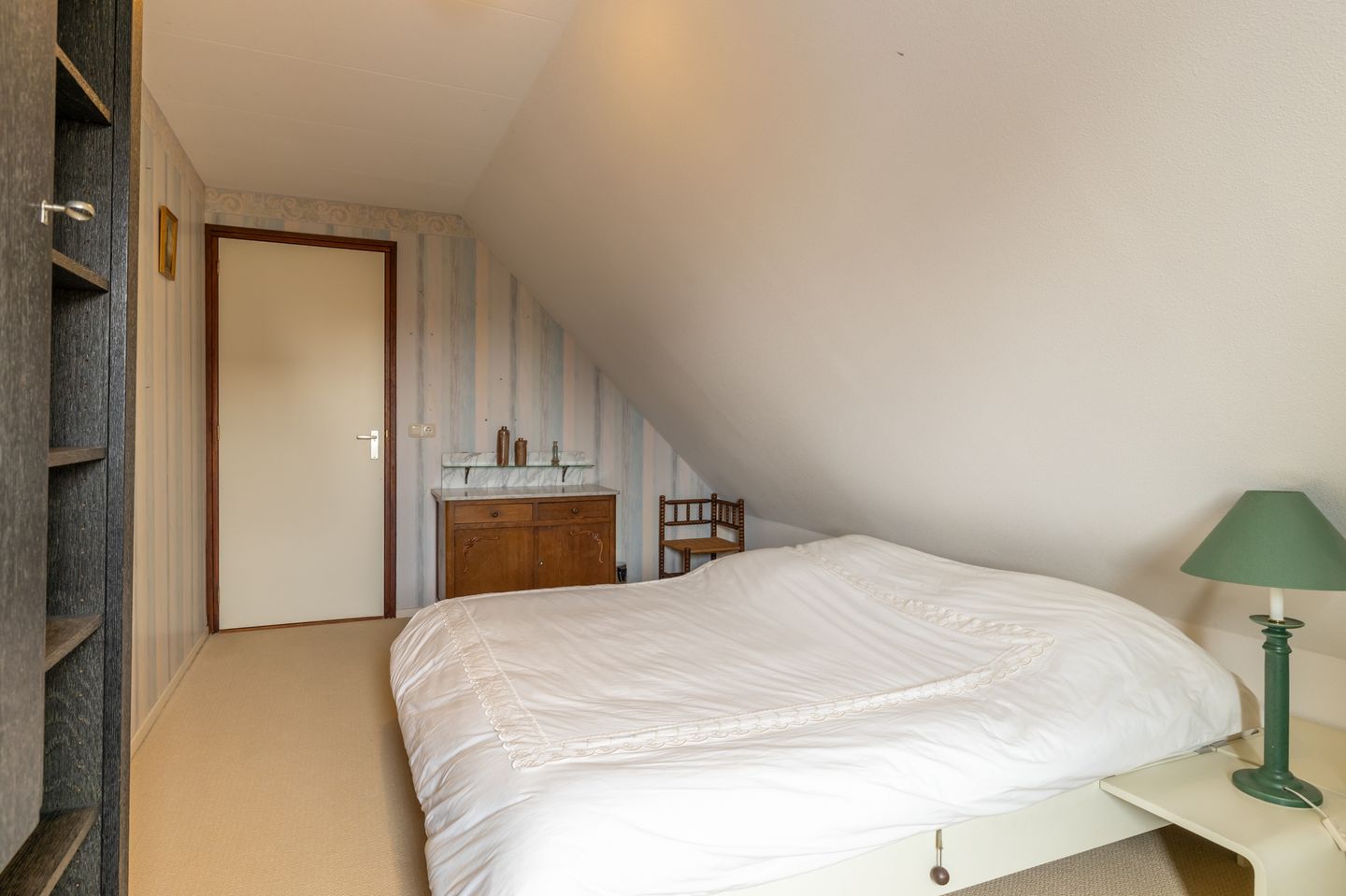 Photo 20 of It Far 32