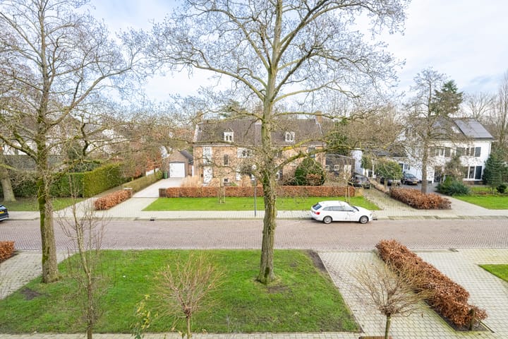 Photo 45 of Burgemeester van Grotenhuisstraat 4