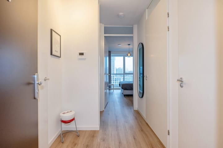 Photo 5 of Waldorpstraat 1654