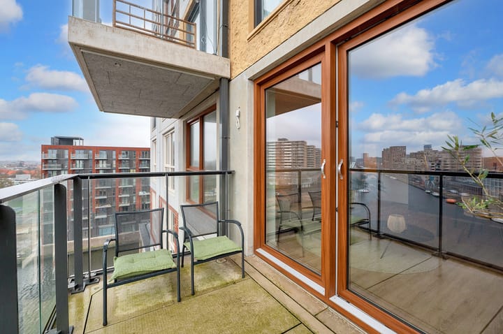 Photo 15 of Waldorpstraat 1654