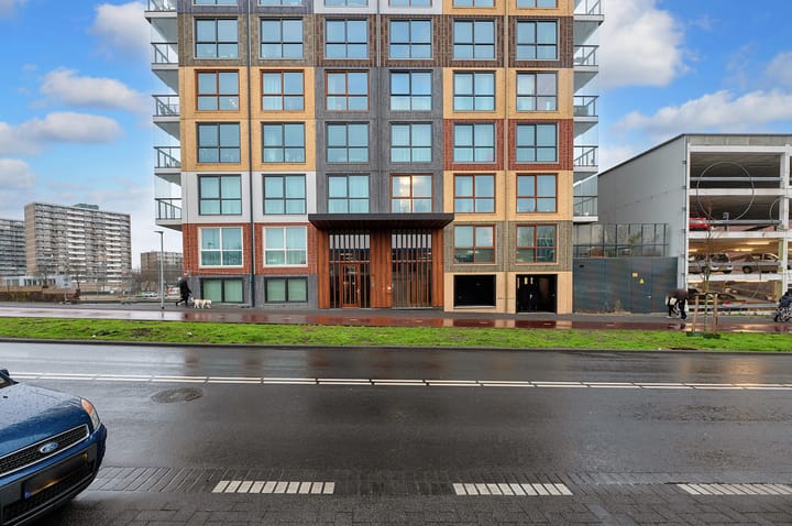 Photo 33 of Waldorpstraat 1654