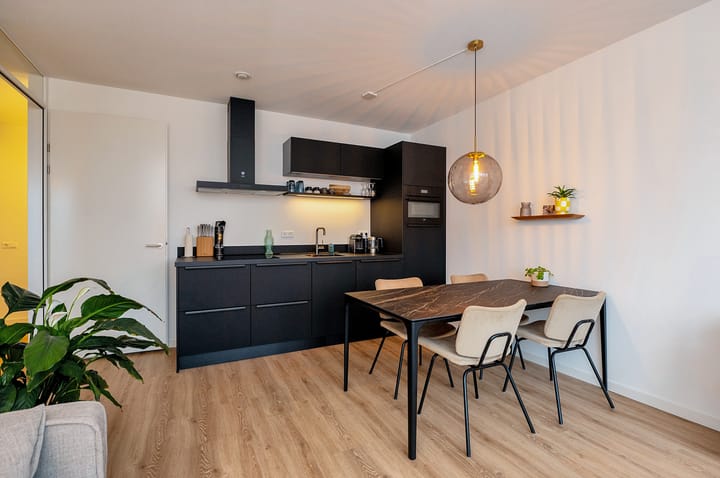 Photo 20 of Waldorpstraat 1654