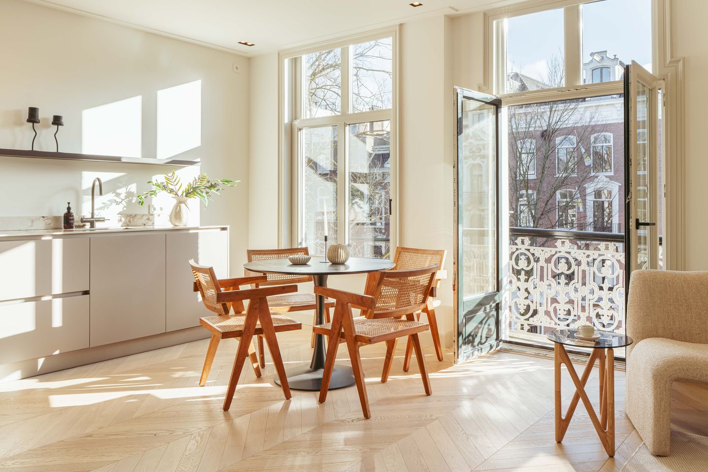 Foto 10 van Sarphatistraat 93-2