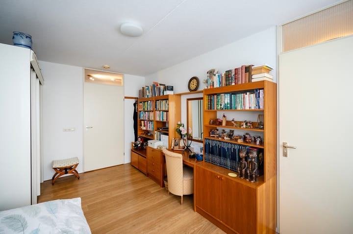 Foto 17 van Brederostraat 1-12