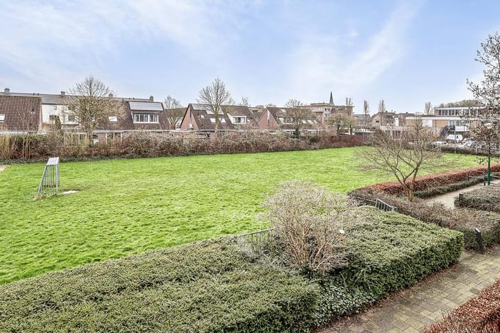 Foto 30 van Brederostraat 1-12