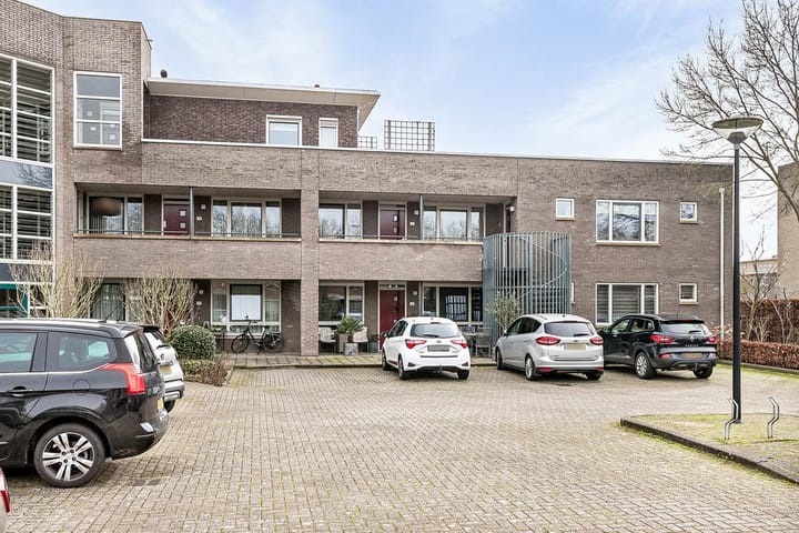 Foto 36 van Brederostraat 1-12