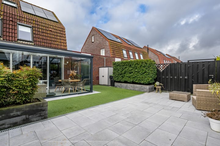 Photo 29 of Beneden Oostdijk 66