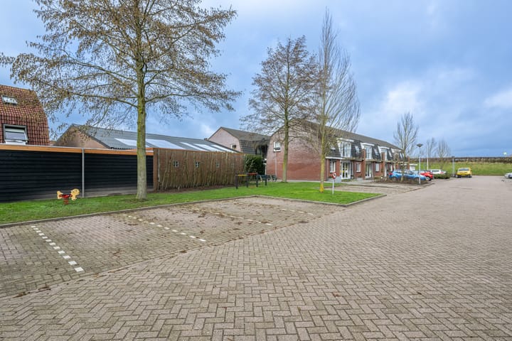 Photo 36 of Beneden Oostdijk 66