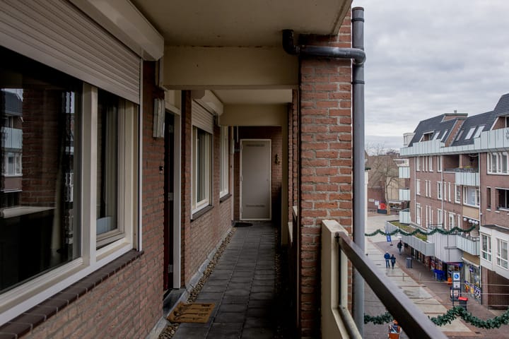 Foto 24 van Joep Nicolasstraat 302