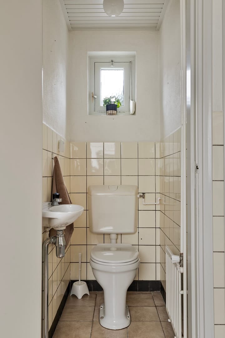 Foto 15 van Broekerstraat 27-B