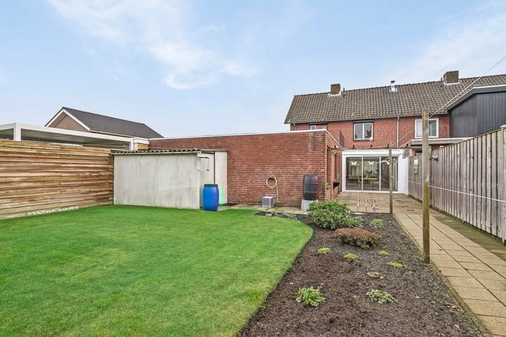 Foto 36 van Broekerstraat 27-B