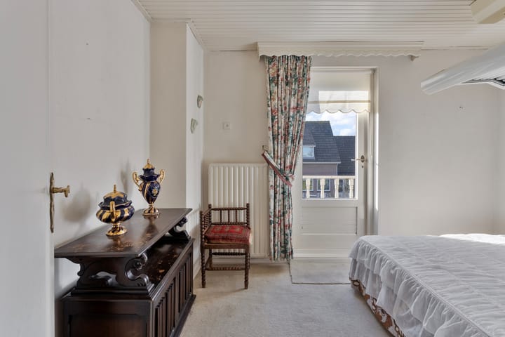 Foto 16 van Kerkhofstraat 12