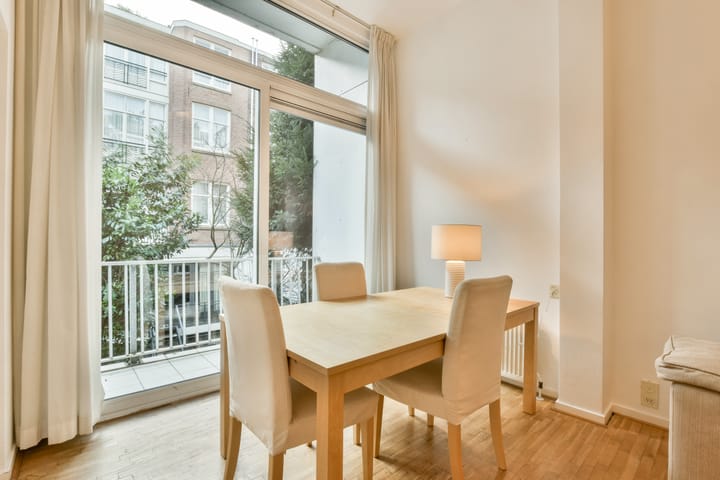 Foto 7 van Valeriusstraat 27-B