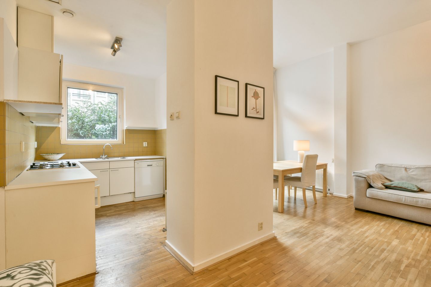 Foto 10 van Valeriusstraat 27-B