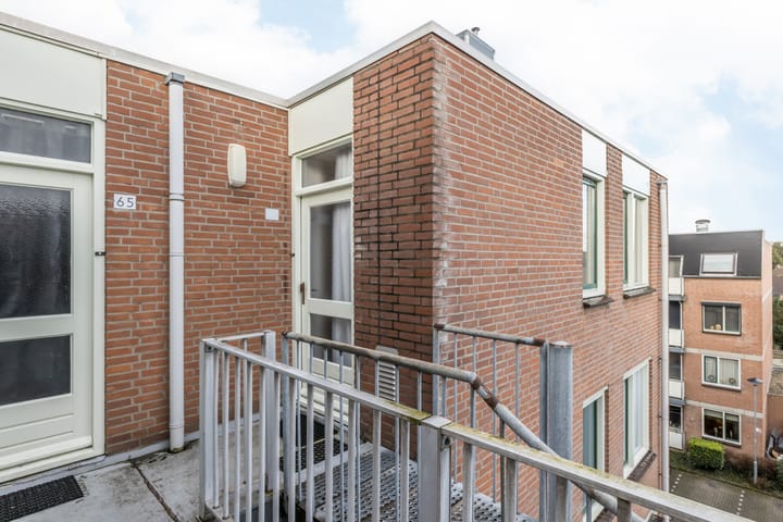 Foto 6 van Romeinenplein 64