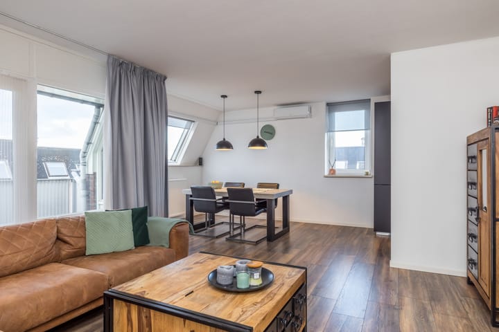 Foto 18 van Romeinenplein 64