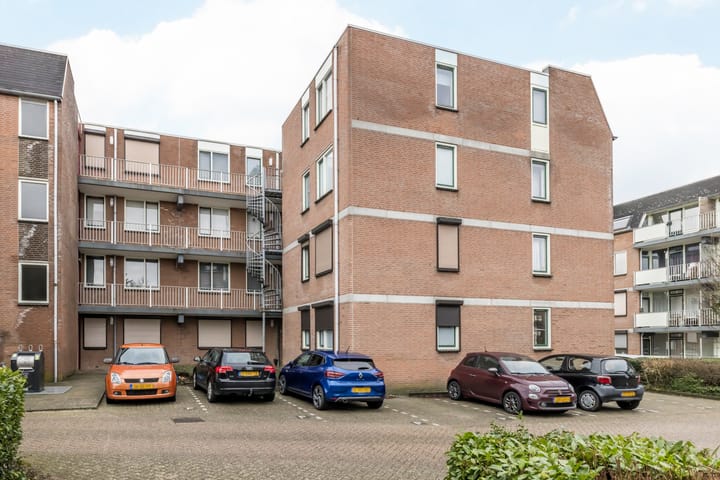 Foto 27 van Romeinenplein 64