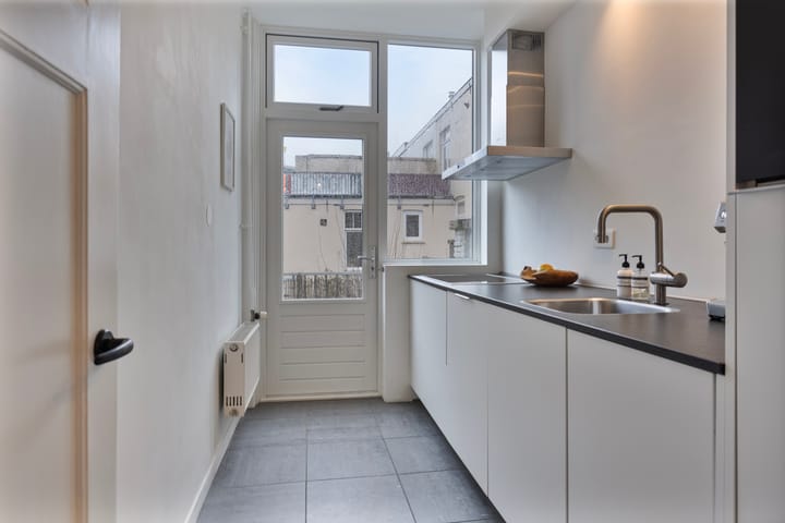 Foto 15 van Leemptstraat 14