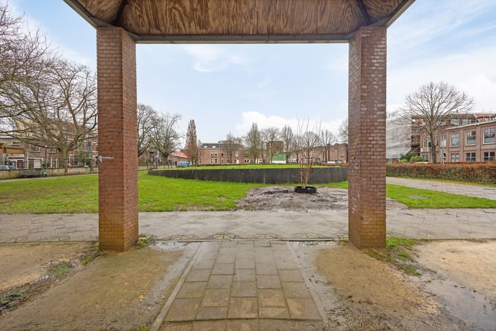 Foto 49 van Leemptstraat 14