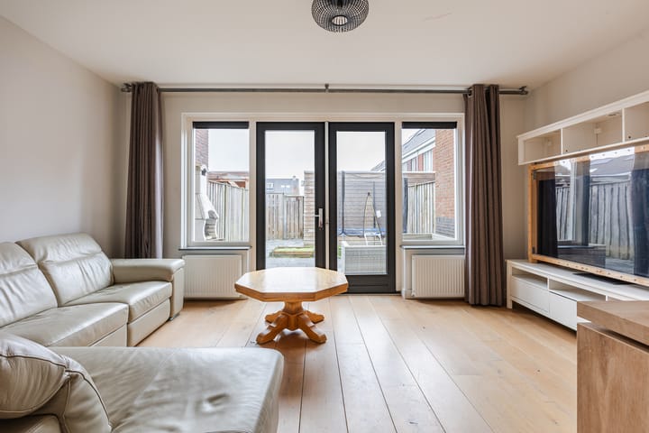 Foto 8 van IJzertijd 44