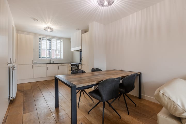 Foto 11 van IJzertijd 44