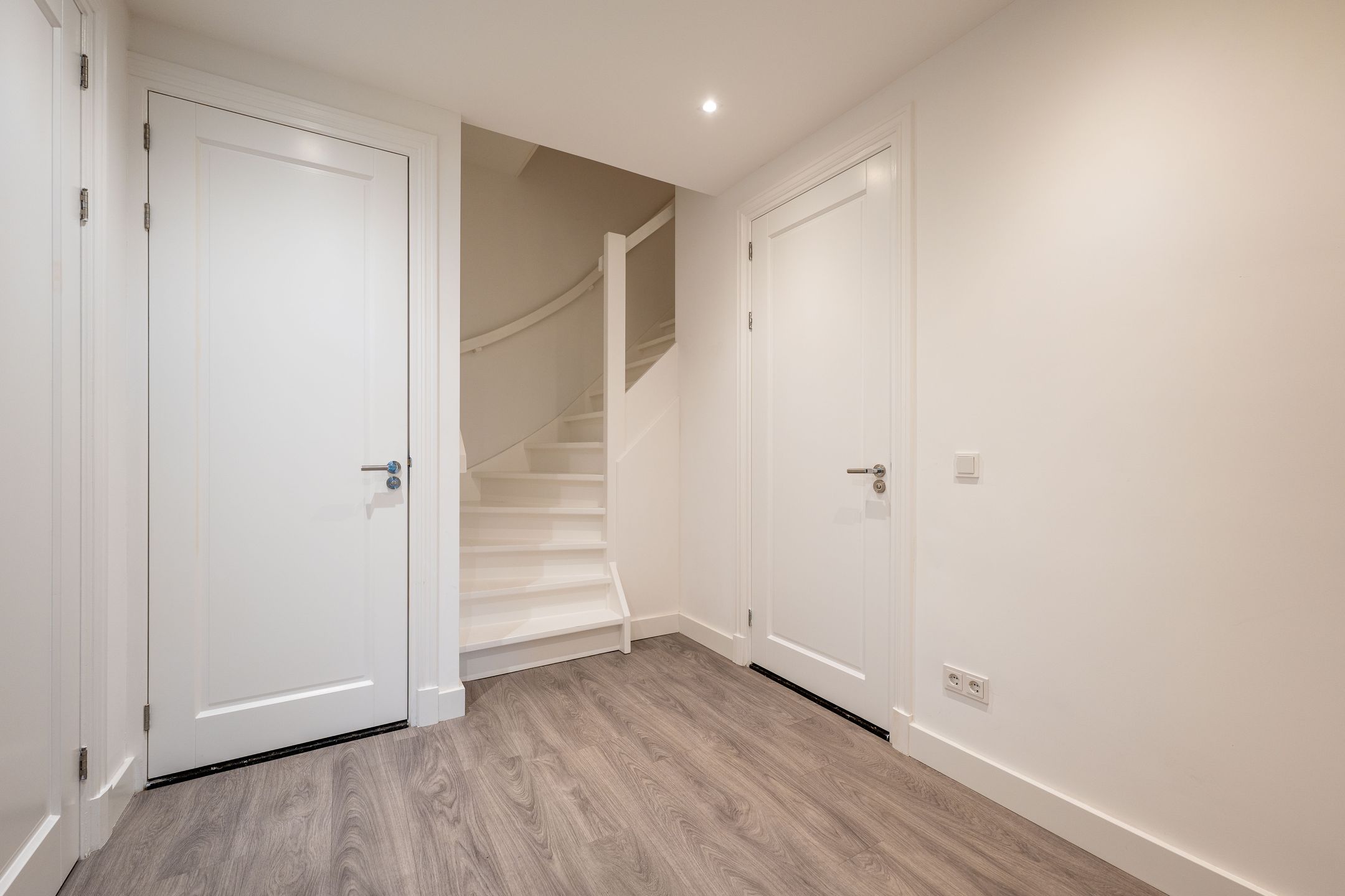 Foto 33 van Badhuislaan 15-F