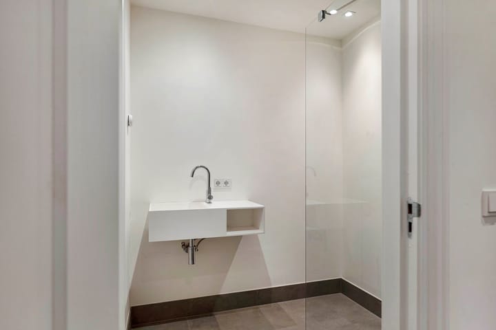 Foto 37 van Badhuislaan 15-F