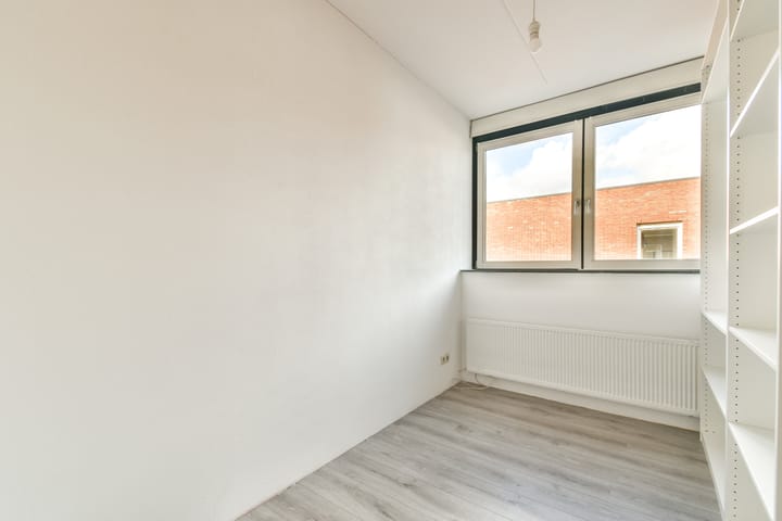 Foto 11 van Johan Hofmanstraat 334