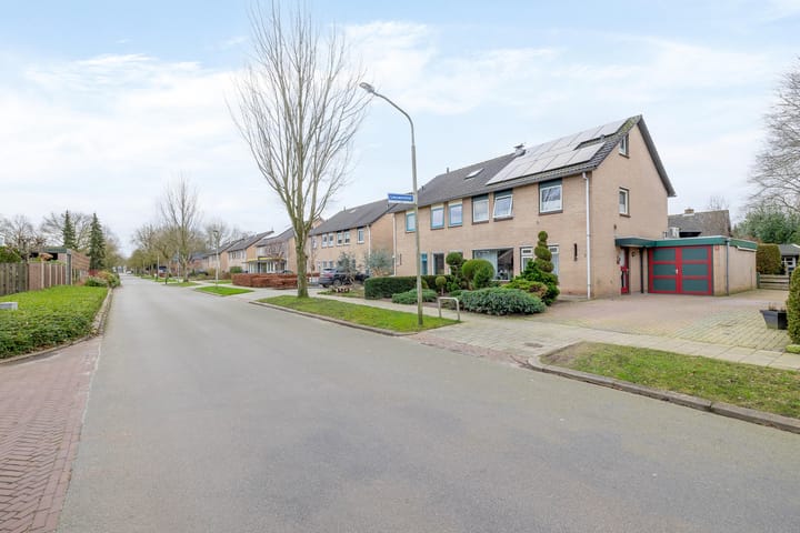 Foto 10 van Leeuwerikhof 2