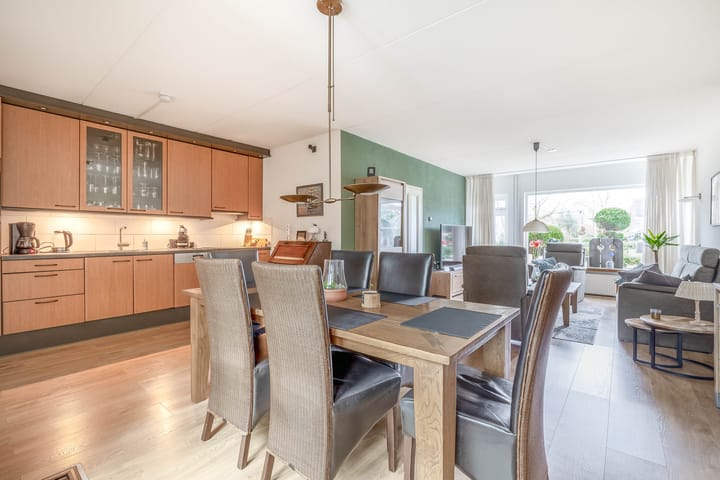 Foto 18 van Leeuwerikhof 2