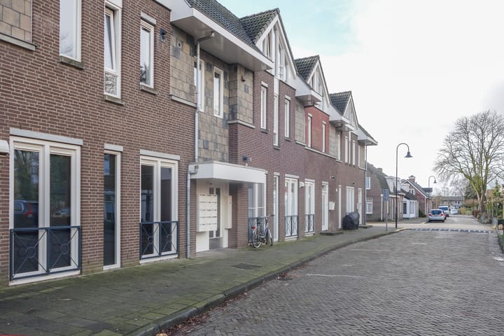 Foto 4 van Helenastraat 2-B