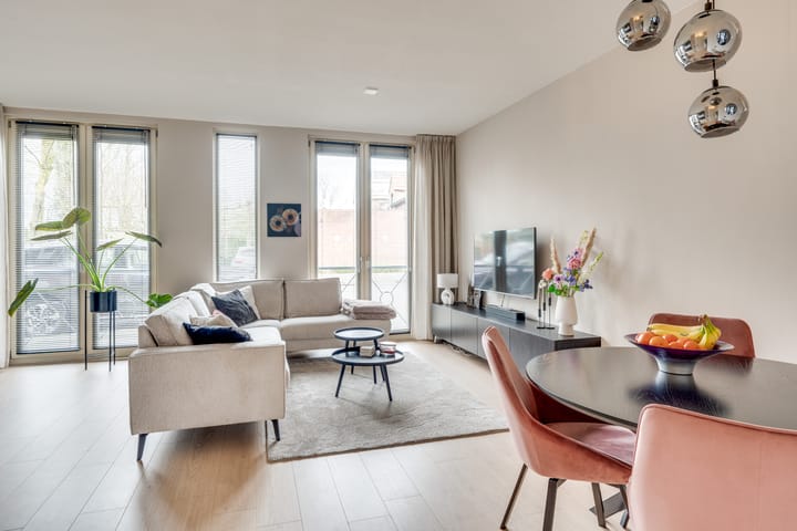 Foto 9 van Helenastraat 2-B