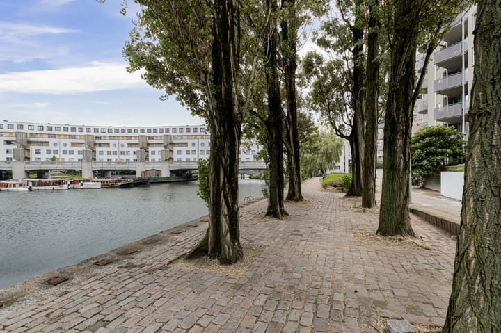 Foto 39 van C. van Eesterenlaan 366