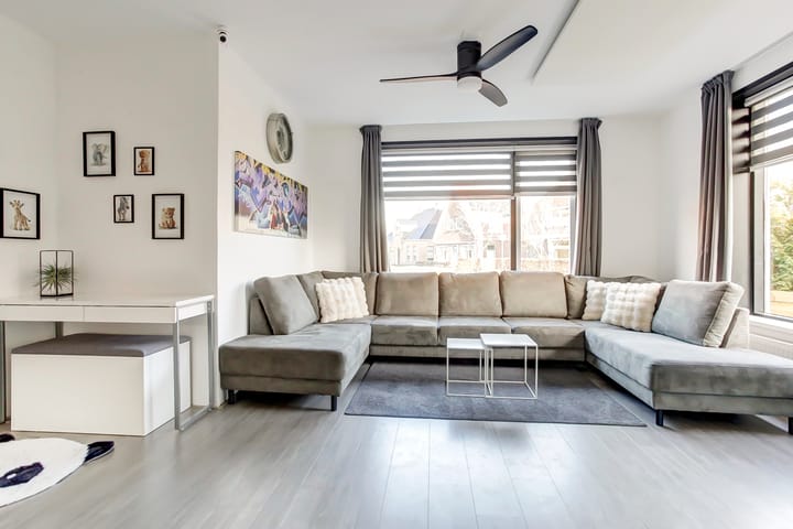 Photo 10 of Sint Odulphusstraat 1