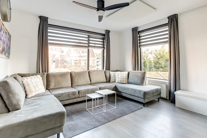 Photo 11 of Sint Odulphusstraat 1