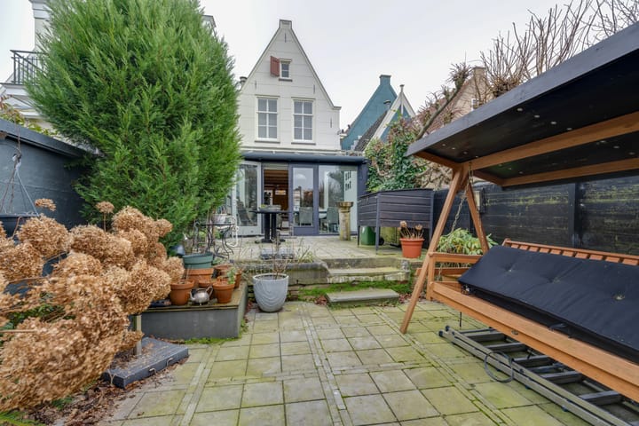 Foto 52 van Spuistraat 23