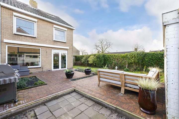 Foto 30 van Cypressenlaan 1