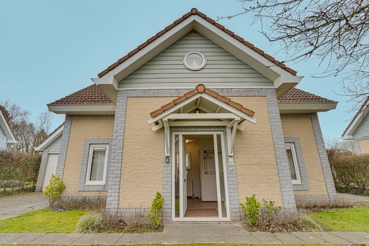 Photo 1 of Eb en Vloed 44