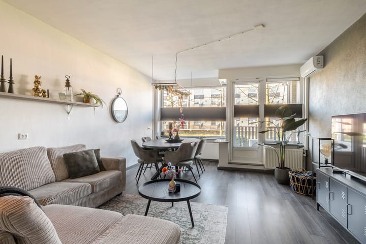 Foto 10 van Roelof van Schevenstraat 11