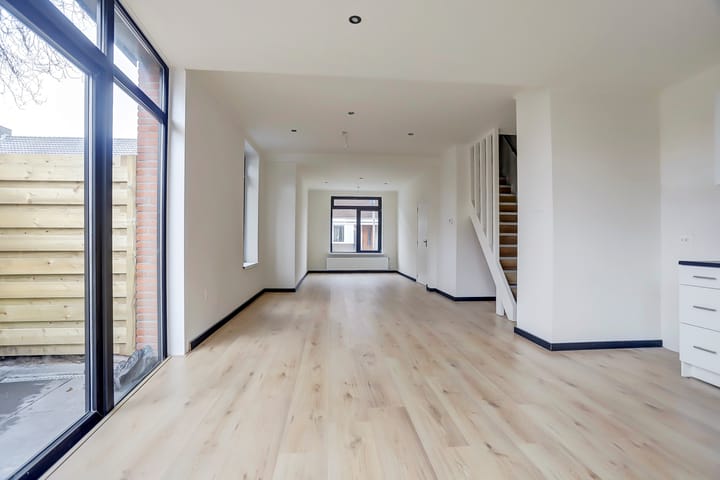 Foto 5 van Wolfstraat 37