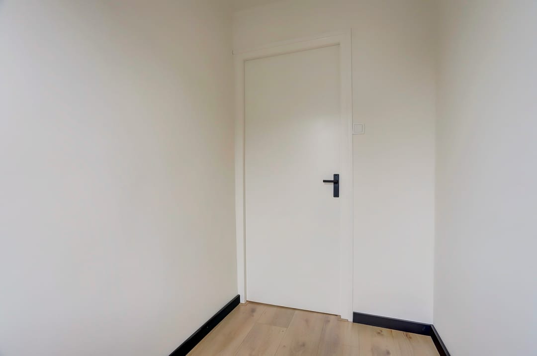 Photo 16 of Wolfstraat 37