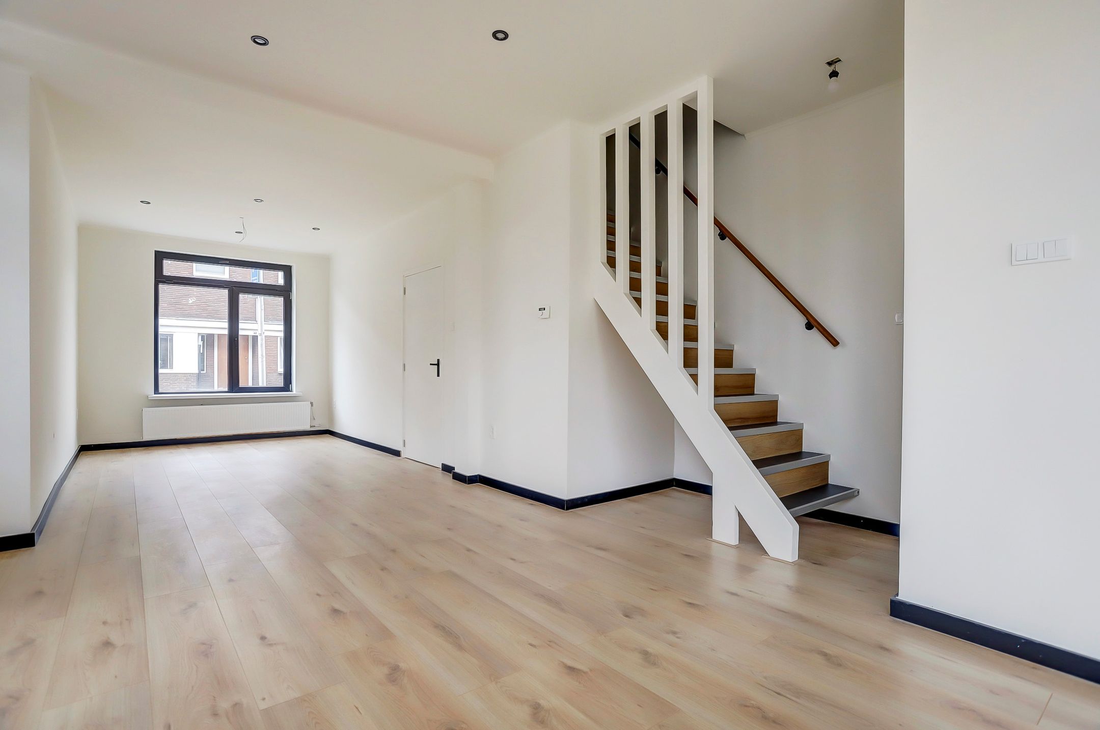 Photo 3 of Wolfstraat 37